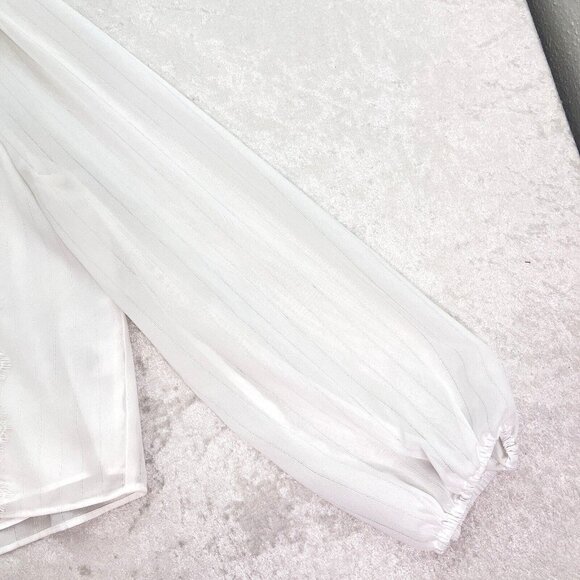 WAYF White Blouse Womens Size Large V-Neck Lace Trim Knotted Cropped Feminine - Picture 10 of 14